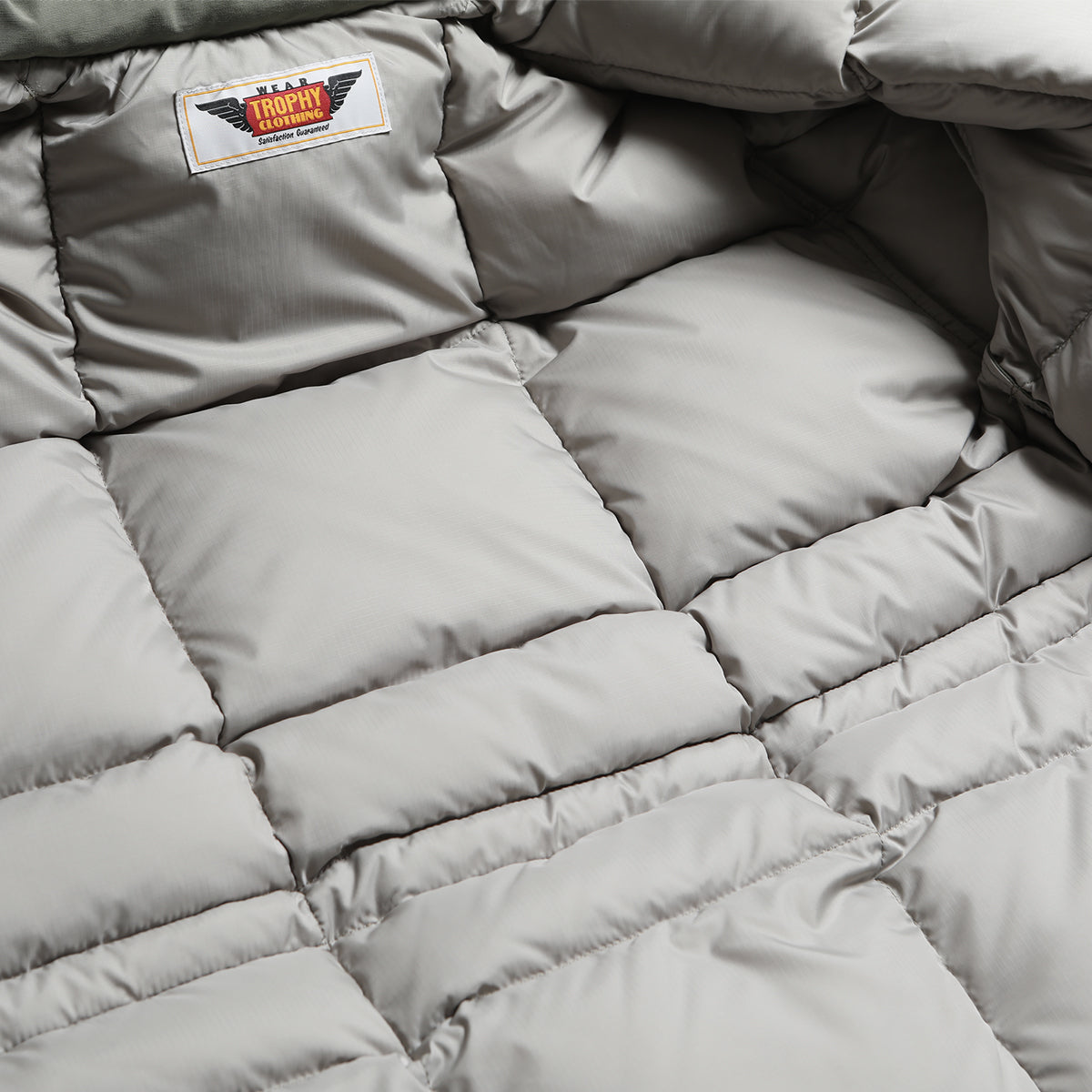 Alpine Down Coat / TR24AW-508