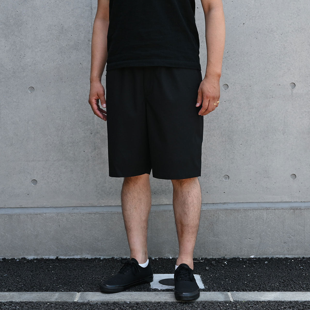 "MONOCHROME" Tropical Shorts / TR25SS-605