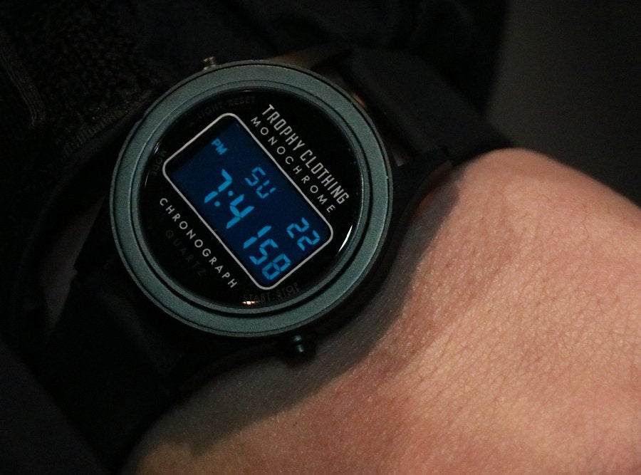 "MONOCHROME" DG Watch / TR-W07