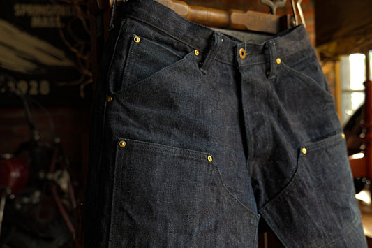 1706 W Knee Garage Denim