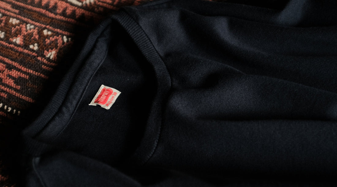 Basque Crew Neck Knit