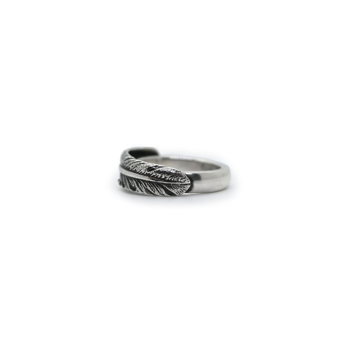 "Lynch Silversmith" Feather #16-26
