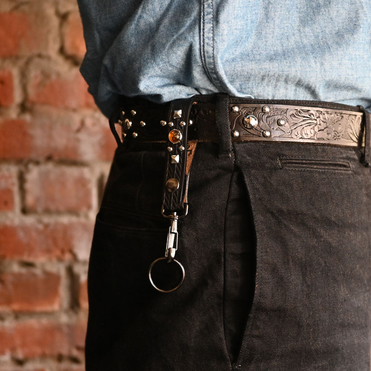 3/4 18mm Studded & Jeweled Key Holder