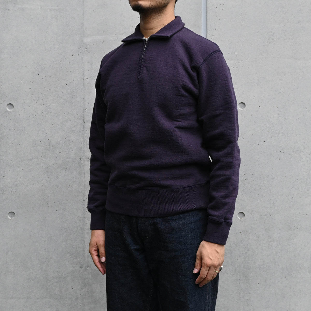 Zip Up Sweatshirt / TR24AW-206